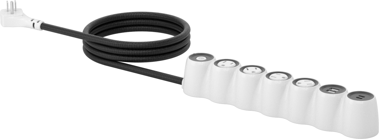 Priz Şeridi, 2 adet USB-A ve 2 adet USB-C bağlantı noktalı, 4 Çıkış — Devre Kesici, Aşırı Gerilim Önleyici, 6 ft., 4