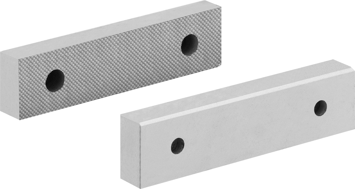 Yost Model 55C Tezgah Mengene için Çeneler — Tırtıklı, 5 1⁄2", Düz