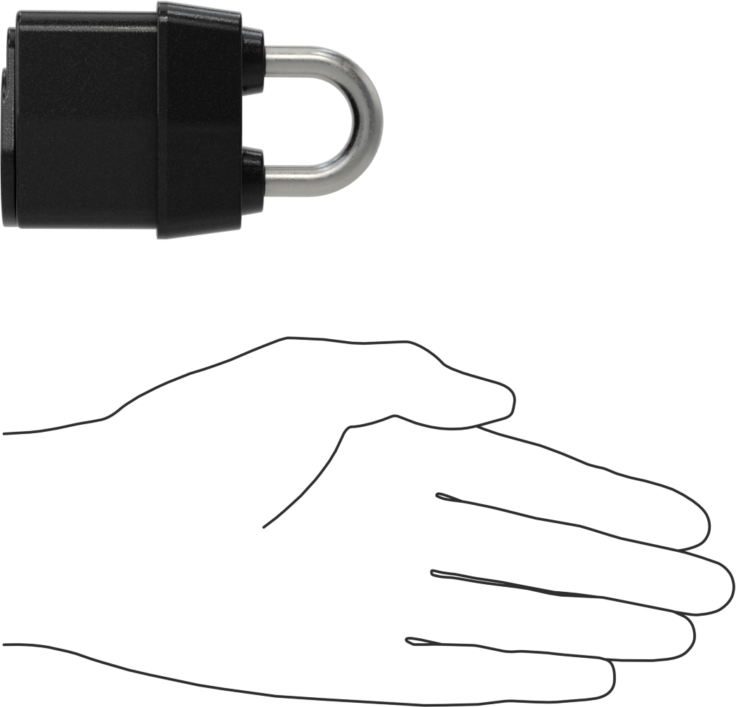 Lamine Çelik Gövdeli Hava Koşullarına Dayanıklı Asma Kilit, Master Lock 6121, Ekstra Boşluklu Eş Anahtarlı